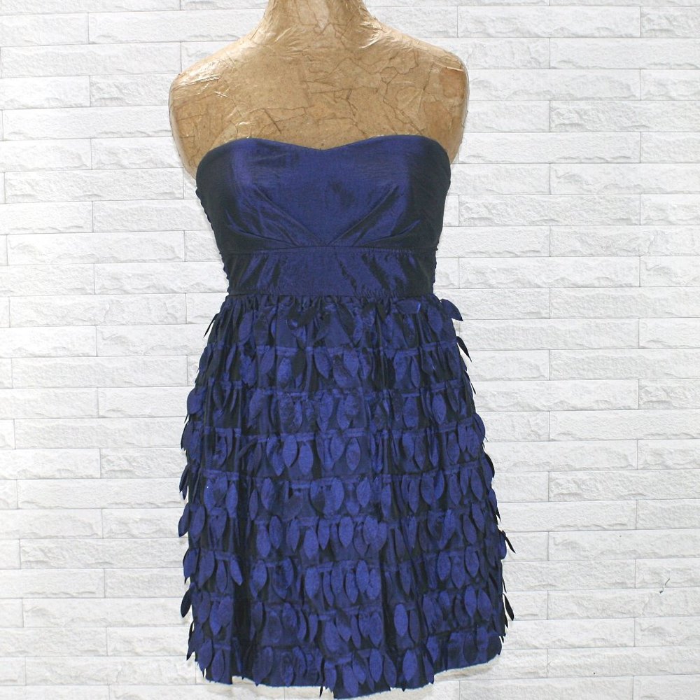 MY MICHELLE Dress Strapless Iridescent Homecoming Petals Cocktail Party Blue 7